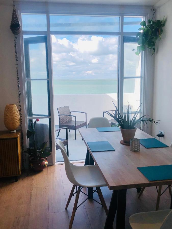 Appartement Balcony View Sunsets On Margate Seafront Extérieur photo